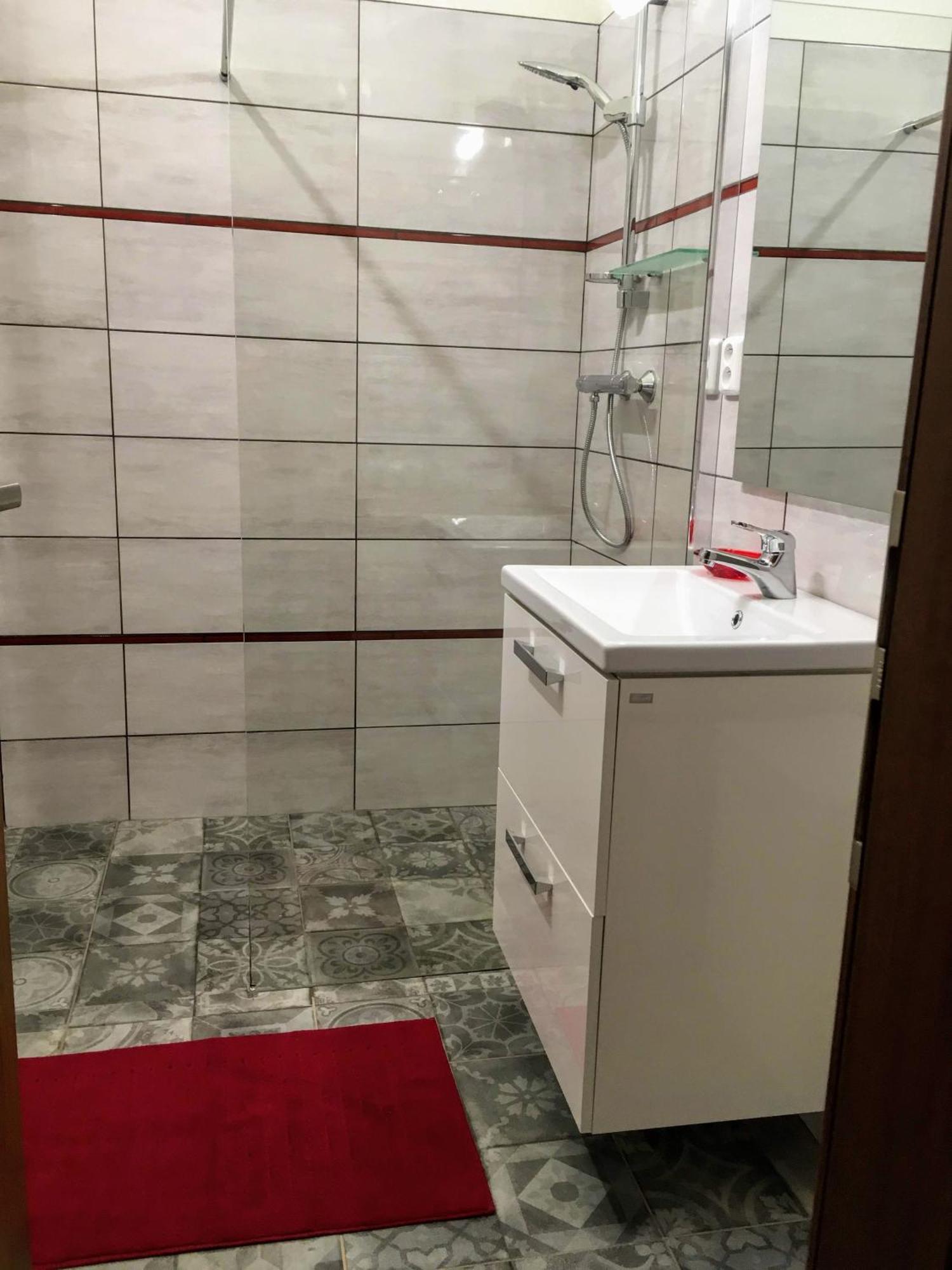 דירות Opočno Apartman Na Namesti מראה חיצוני תמונה