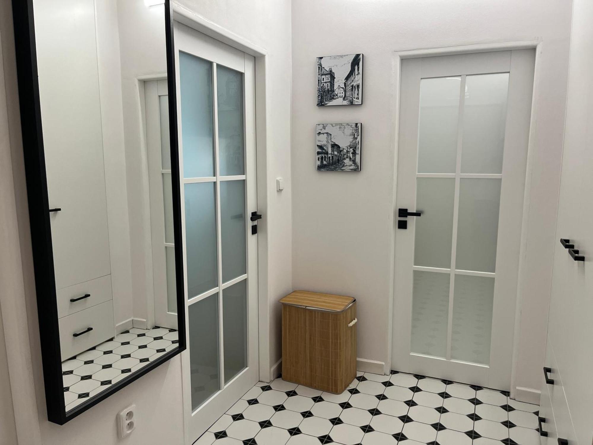 דירות Opočno Apartman Na Namesti מראה חיצוני תמונה