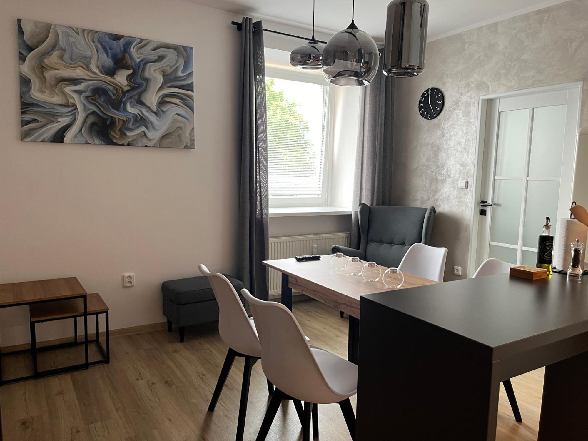 דירות Opočno Apartman Na Namesti מראה חיצוני תמונה