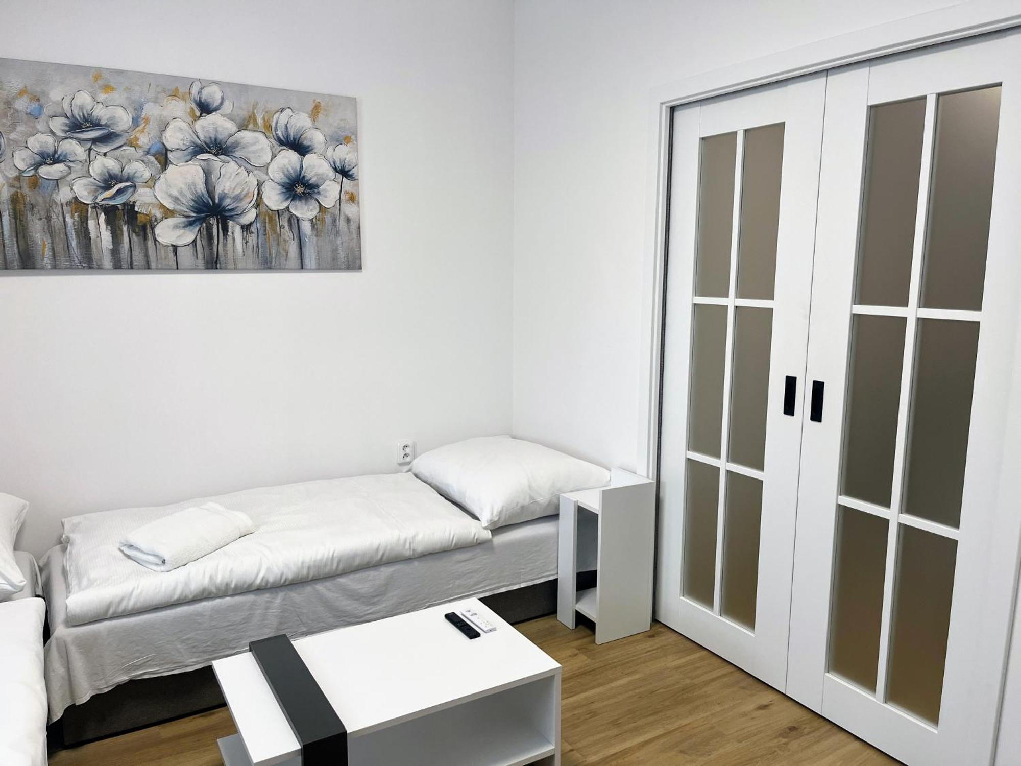 דירות Opočno Apartman Na Namesti מראה חיצוני תמונה